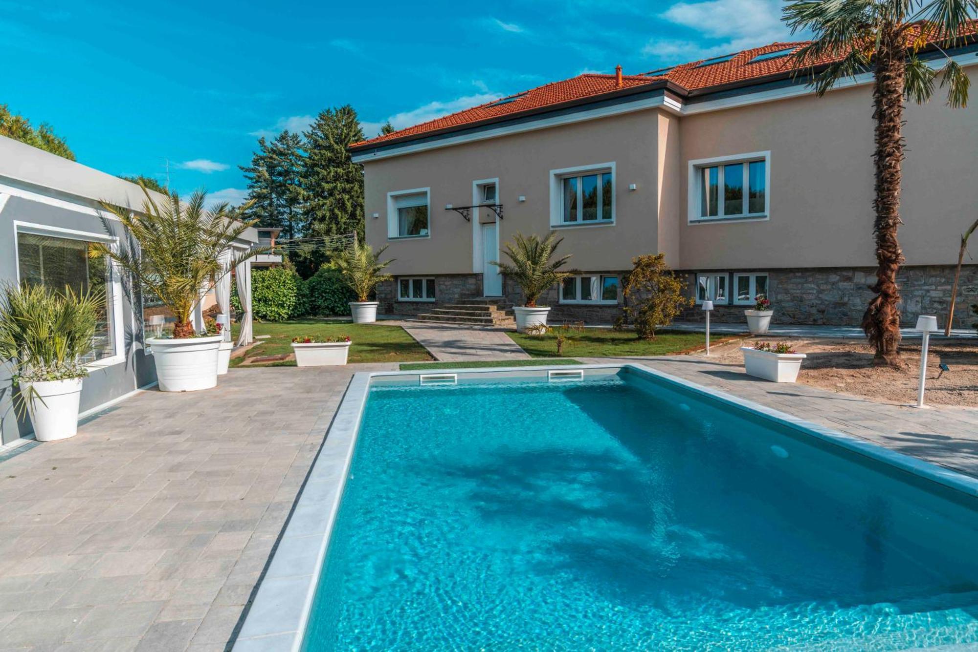 Villa Marchese Lake Maggiore Somma Lombardo Exterior photo